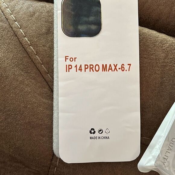 Trippy Frog Playing Guitar Case Compatible with iPhone 14 Pro Max. NEW!! - Picture 4 of 7